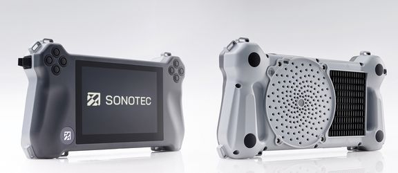 SONASCREEN Handheld-Device with a large display and 176 microphone beamforming array