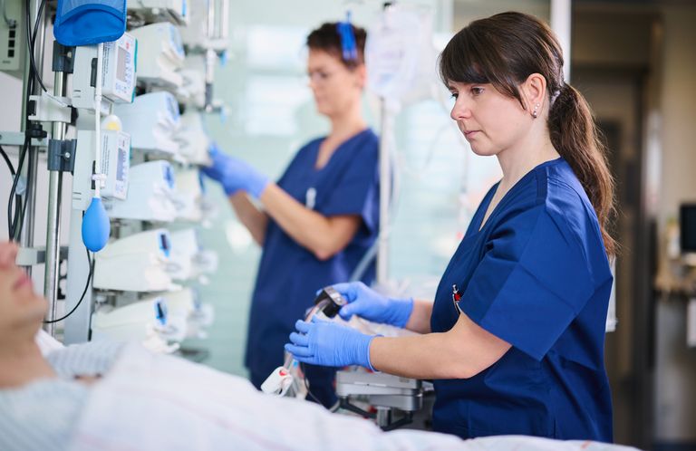 SONOFLOW CO.56 Pro V2.0 flow-bubble sensor in clinical use SONOFLOW CO.56 Pro V2.0 flow-bubble sensor in clinical use