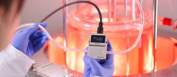 Non-contact flow meters & bubble detectors for bioprocessing applications