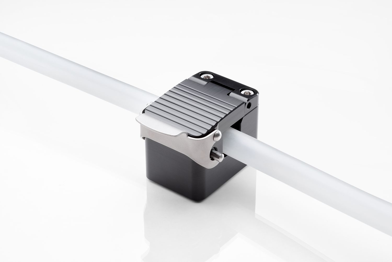 Air Bubble Detector SONOCHECK ABD06 with Hinged Lid