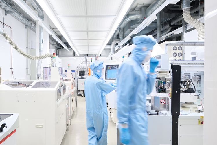 Flow Sensors Ensure Highest Quality in Chemical Distribution Systems